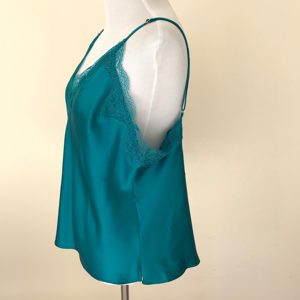 NWT Victoria’s Secret Sequin Cami - Picture 4 of 6